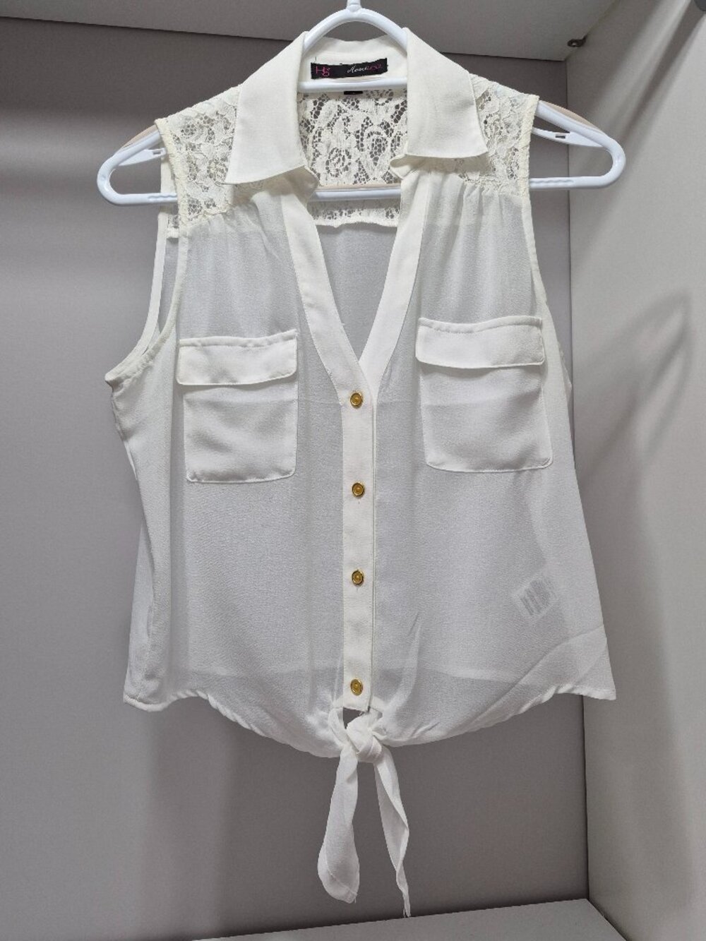 Heart Soul - White cool sheer sleeveless summer blouse
